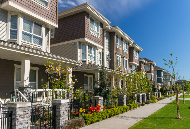 Condominiums, Townhomes, & HOA